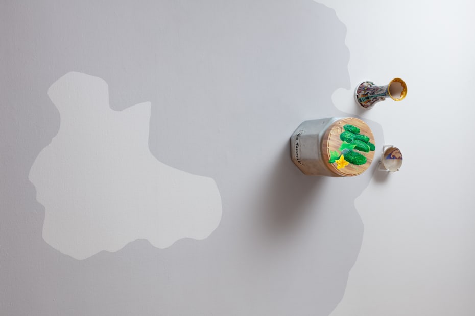 Installation image of Magali Reus: Parallel Bones.
