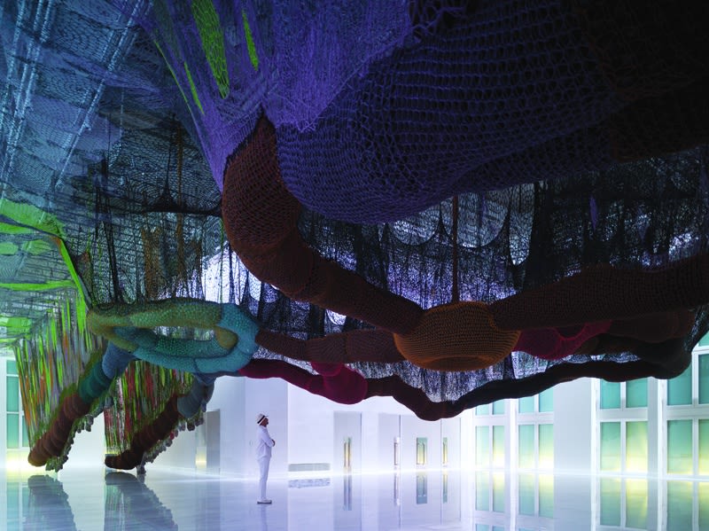 O Bicho SusPensa na PaisaGen, Los Molinos Exhibition Hall, Faena Art District, Buenos Aires, Argentina, 2011