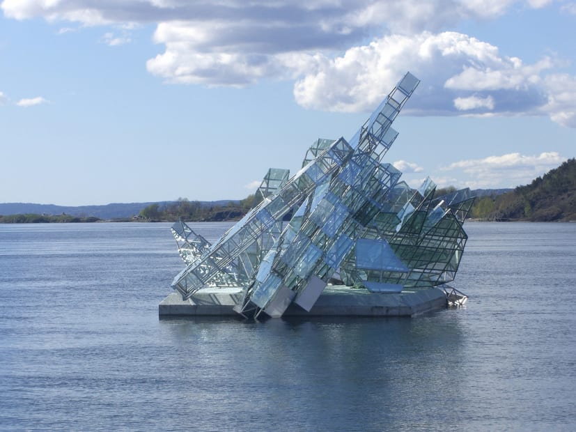 She Lies, 2010