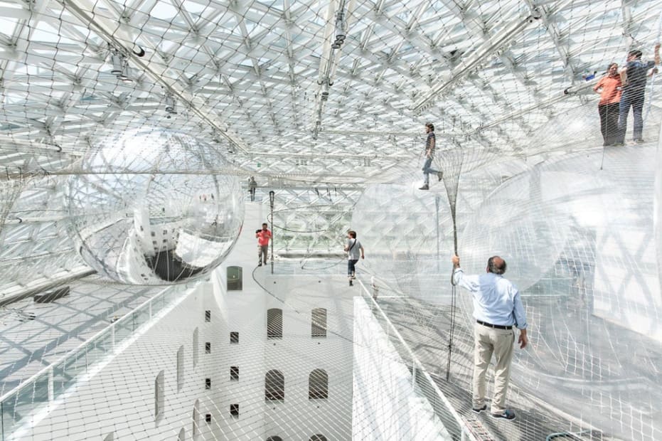 PERMANENT INSTALLATION: In Orbit, K21 STÄNDEHAUS, 2013